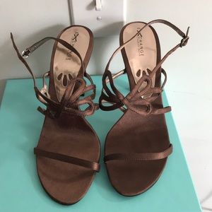 Charles David Satin Pumps